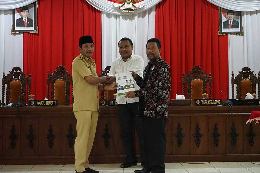 DPRD Gelar Paripurna Penyampaian Nota LKPJ Bupati