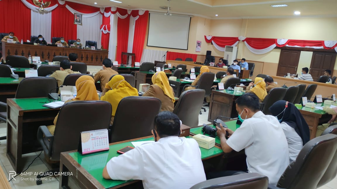 Rapat Rutin Evaluasi Staf Yang Rutin Dilaksanakan Hari Selasa