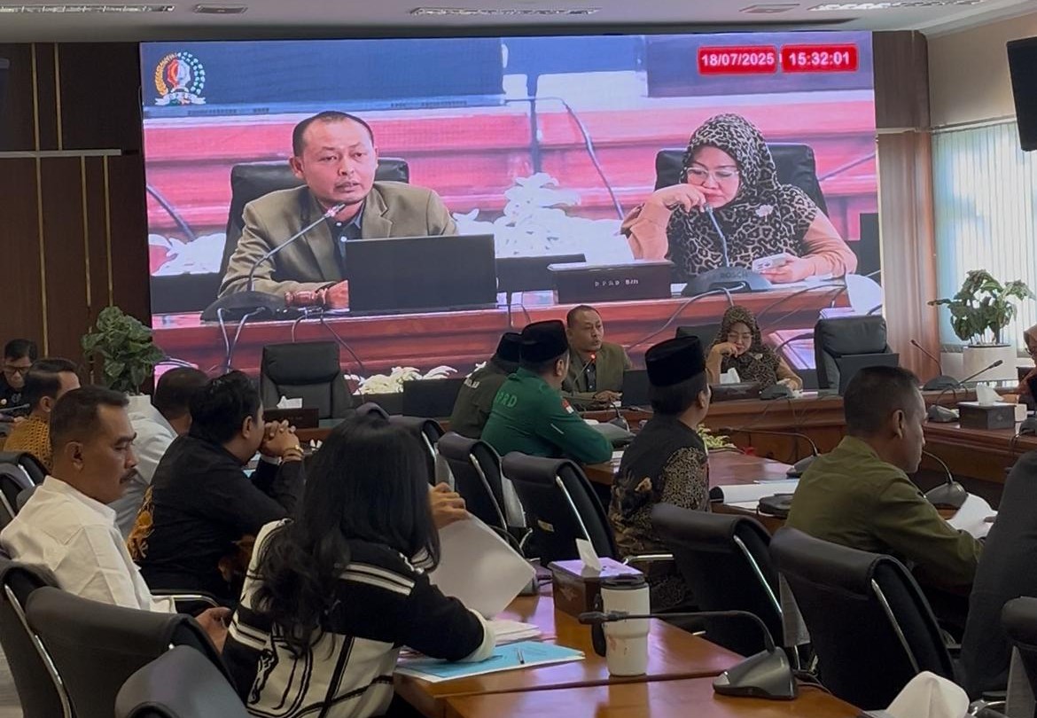 Rapat Badan Anggaran DPRD Bojonegoro Bersama OPD Bahas Raperda Perubahan APBD Tahun 2025