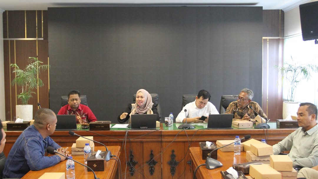 Audiensi Komisi D Bahas Kebijakan Zero ODOL
