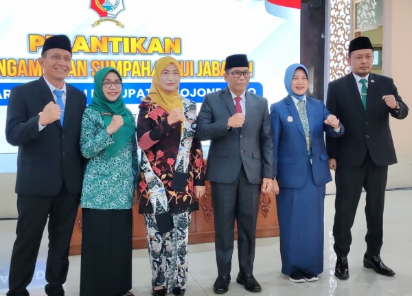 Ketua DPRD Bojonegoro Hadiri Pelantikan Sekretaris Daerah