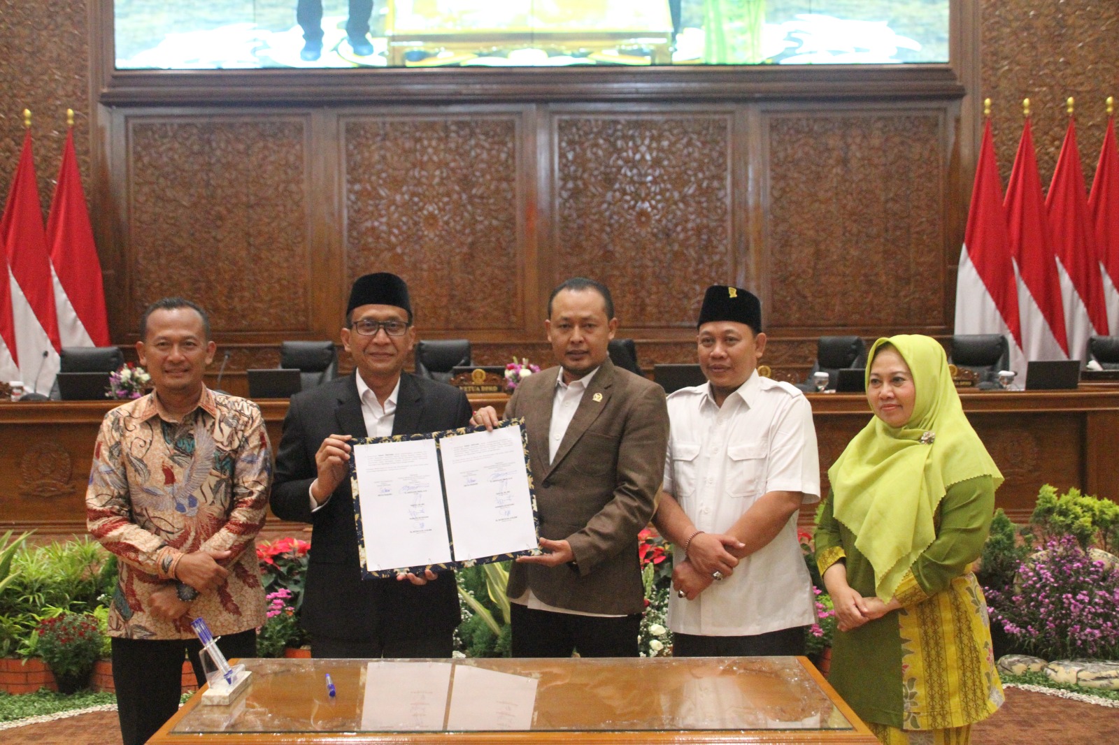 Penetapan Raperda Kawasan Tanpa Rokok (KTR)
