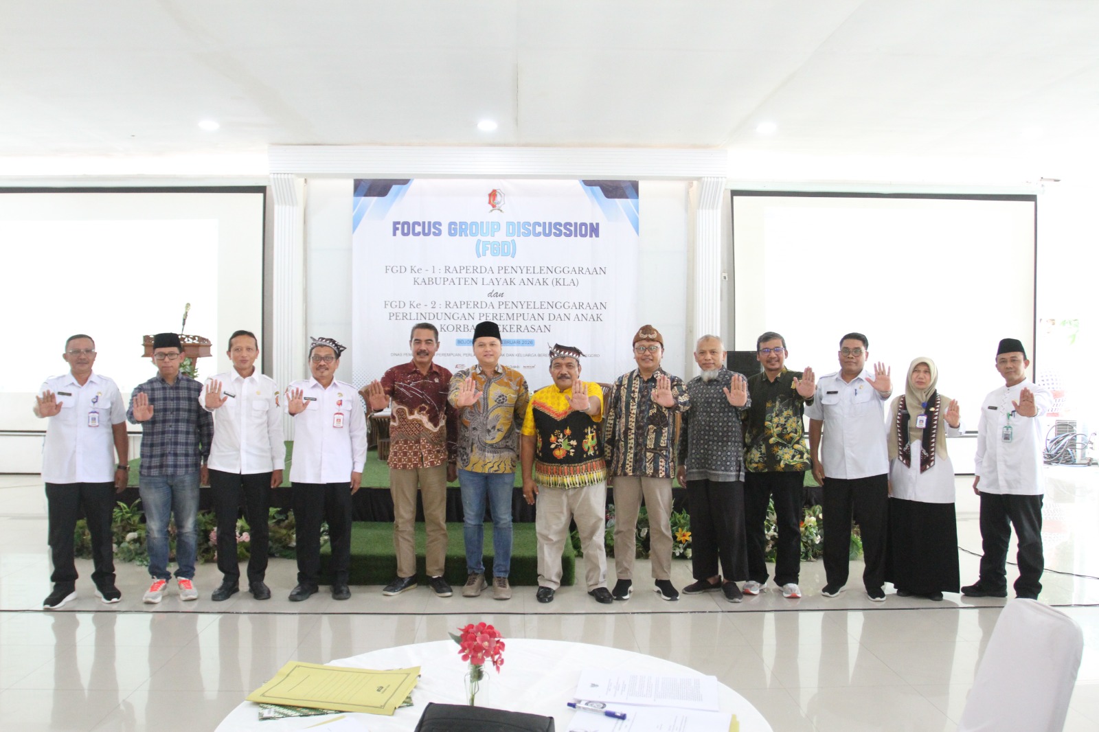 FGD Bahas Dua Raperda Strategis Perlindungan Perempuan, Anak, dan Penguatan Kabupaten Layak Anak