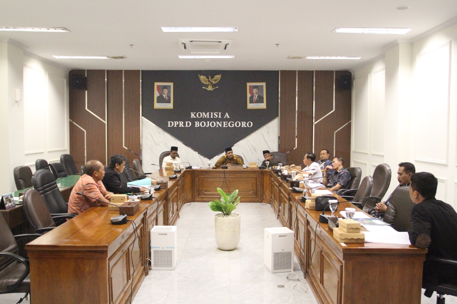 Komisi A Audiensi Terkait Gugatan Tanah RPH di Desa Banjarsari