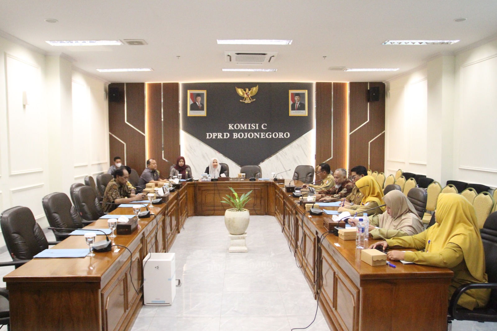 Pansus III Matangkan Raperda Perlindungan Perempuan dan Anak Korban Kekerasan