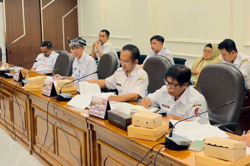 Rapat Kerja Komisi DPRD Bojonegoro Bersama OPD